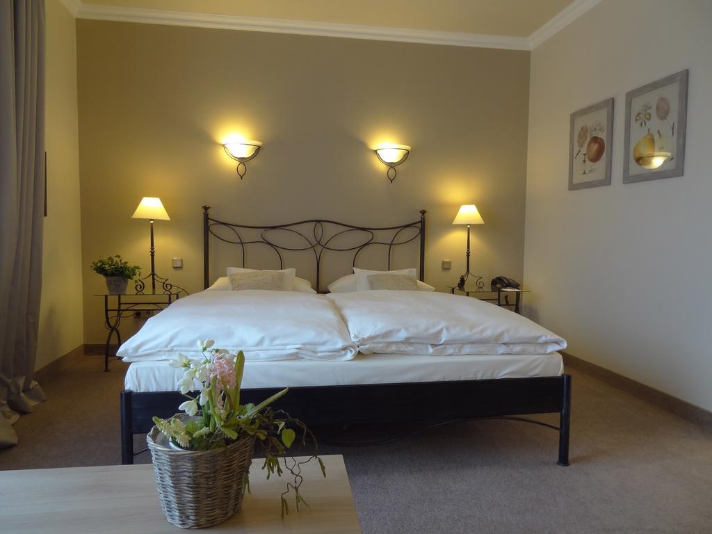 Hotel Seipel Leimen  Zewnętrze zdjęcie